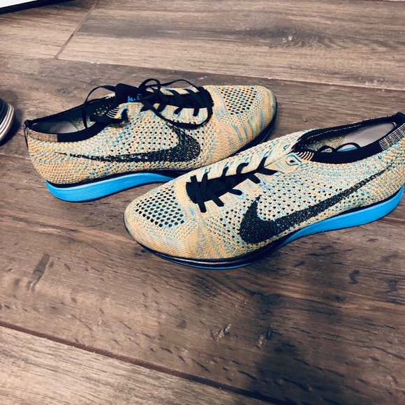 Used Flyknit racer - Picture 1 of 6